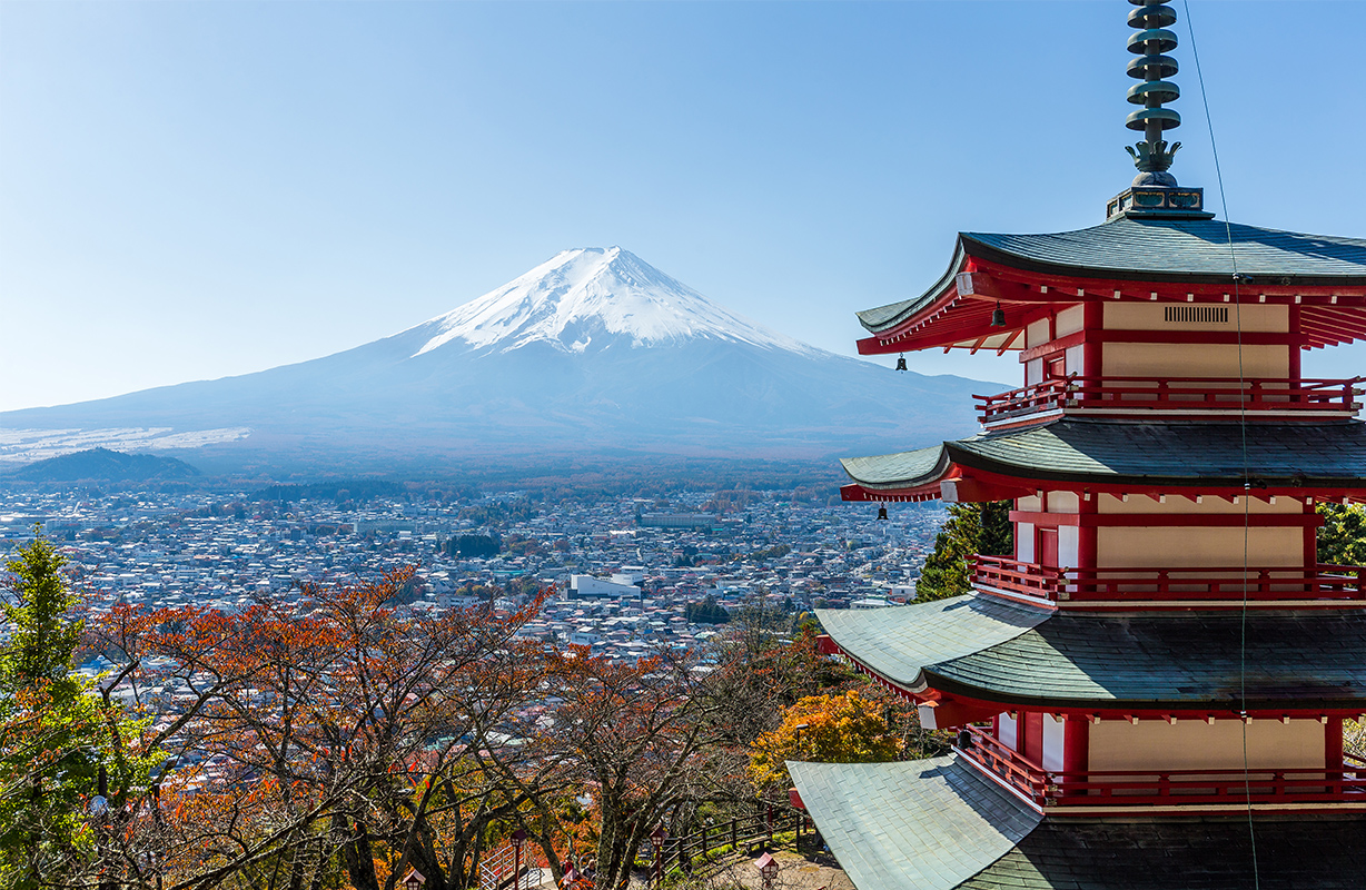 The golden route Mt. Fuji private car tour : 1 day trip Image